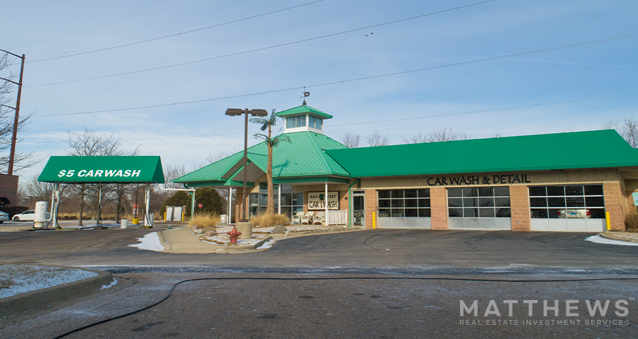 215 Randall Rd, South Elgin, IL for sale - Primary Photo - Image 1 of 1