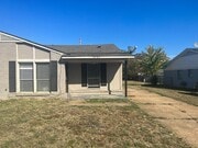 4490/4492 Wooddale Ave - Duplex Property