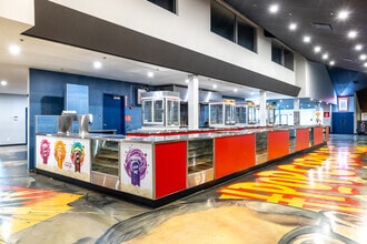 1280 Rue Douglas, Saint-jean-sur-richelieu, QC for lease Interior Photo- Image 2 of 5