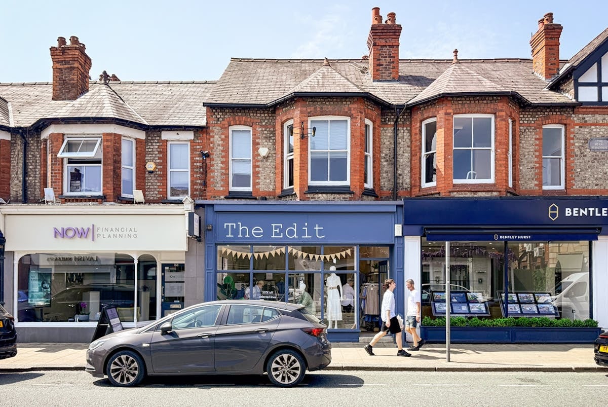 166 Ashley Rd, Altrincham for lease Building Photo- Image 1 of 9