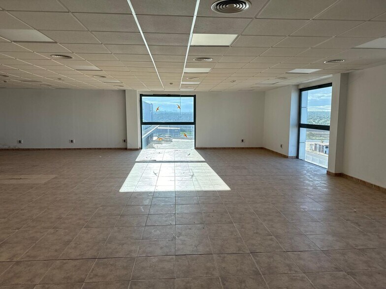 Polígono Parque Logístico, 4, Carmona, Sevilla for lease - Building Photo - Image 3 of 31