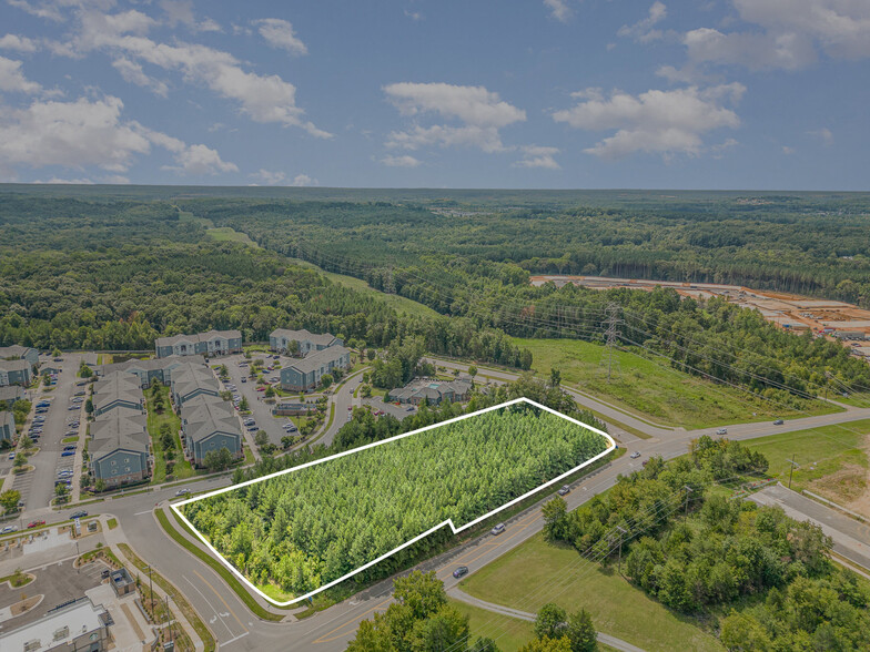 0000 Mallard Creek Rd, Charlotte, NC for sale - Aerial - Image 1 of 8