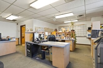 3220 E 52nd Ave, Denver, CO for sale Interior Photo- Image 2 of 13