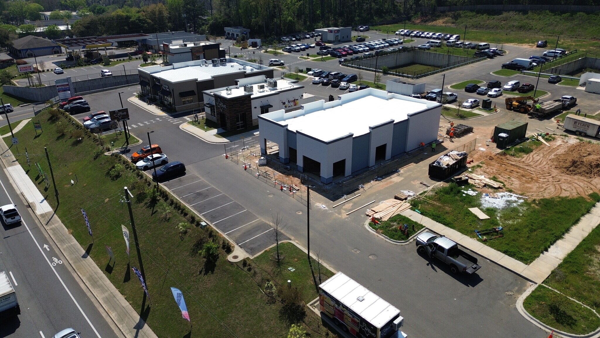 2314 NE Capital Circle, Tallahassee, FL for lease Building Photo- Image 1 of 7