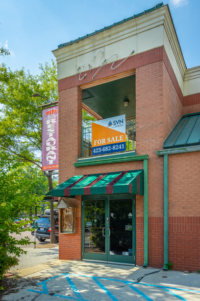 212 Market St, Chattanooga, TN for sale - Building Photo - Image 1 of 18