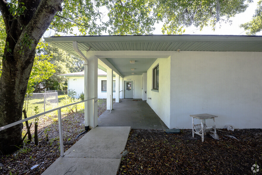 700 Beville Rd, Daytona Beach, FL for lease - Building Photo - Image 3 of 5