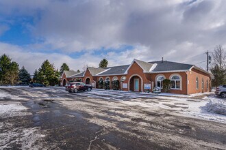 6490 Main St, Buffalo, NY for lease Interior Photo- Image 2 of 25