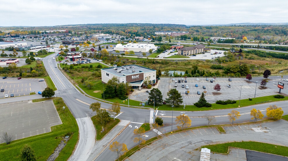 116 Bangor Mall Blvd, Bangor, ME for lease - Building Photo - Image 2 of 14