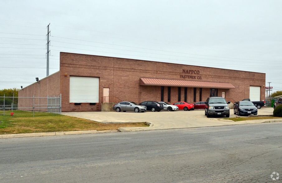 4901 Whirlwind Dr, San Antonio, TX for lease - Building Photo - Image 1 of 7