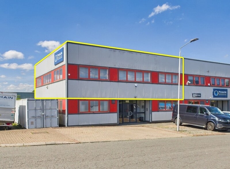 46-48 Deerdykes Vw, Cumbernauld for lease - Building Photo - Image 3 of 3
