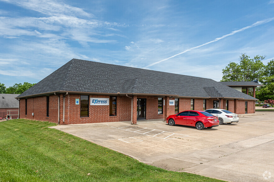 1333 Arapaho Ave, Springdale, AR for lease - Building Photo - Image 3 of 6