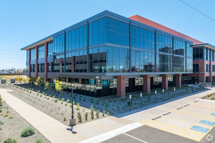 1337 E Rio Salado Parkway, Tempe, AZ for lease - Building Photo - Image 1 of 5
