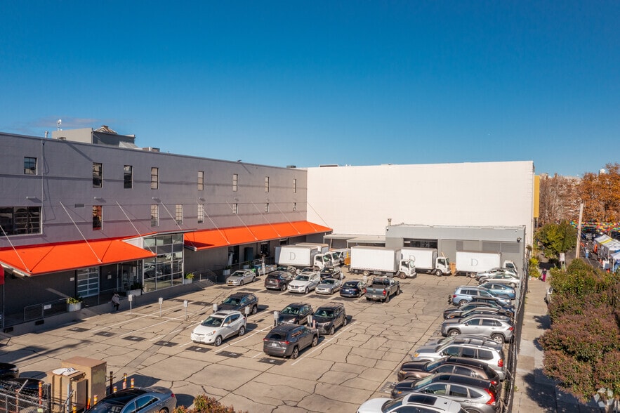 3130 20th St, San Francisco, CA for lease - Building Photo - Image 3 of 6
