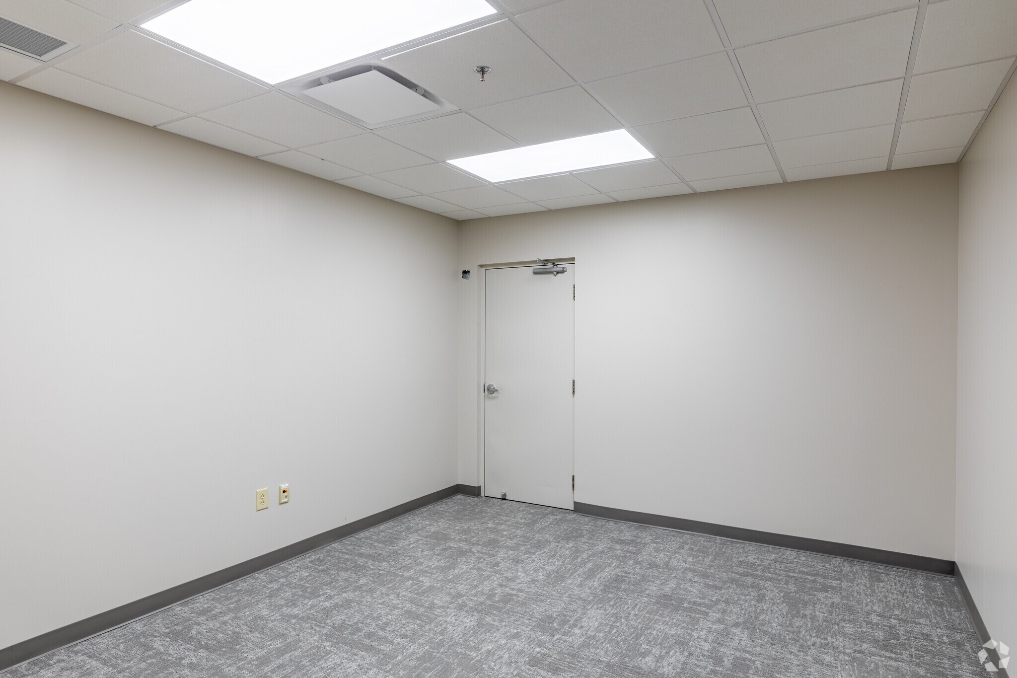 2357 Warm Springs Rd, Columbus, GA 31904 Midtown Office & Storage