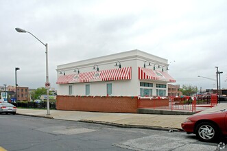 2033 Eastern Ave, Baltimore, MD for lease Building Photo- Image 1 of 4