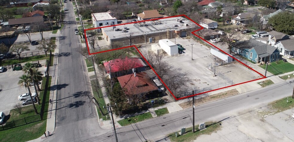 217 Warren St, San Antonio, TX for sale - Building Photo - Image 2 of 2