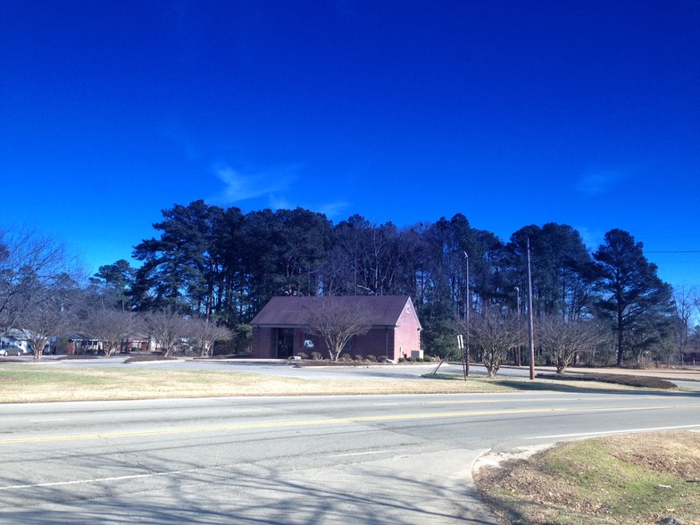 1900 N Berkeley Blvd, Goldsboro, NC for sale - Other - Image 2 of 7