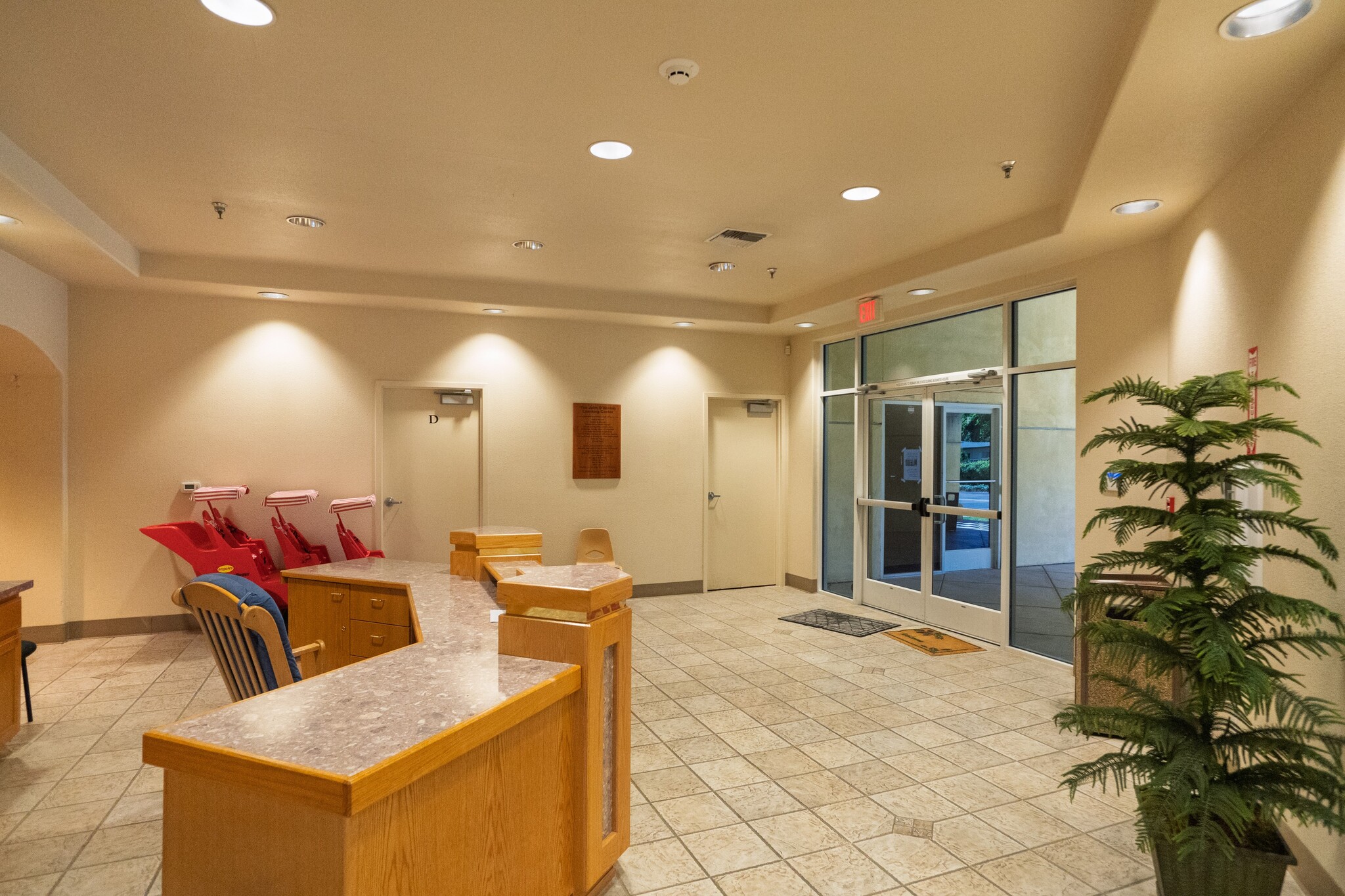 401 Lesher Dr, Merced, CA for lease Interior Photo- Image 1 of 10