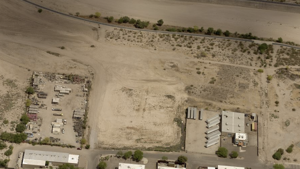 NW Tucson Vacant Industrial, 11 Acres portfolio of 2 properties for sale on LoopNet.com - Aerial - Image 3 of 6