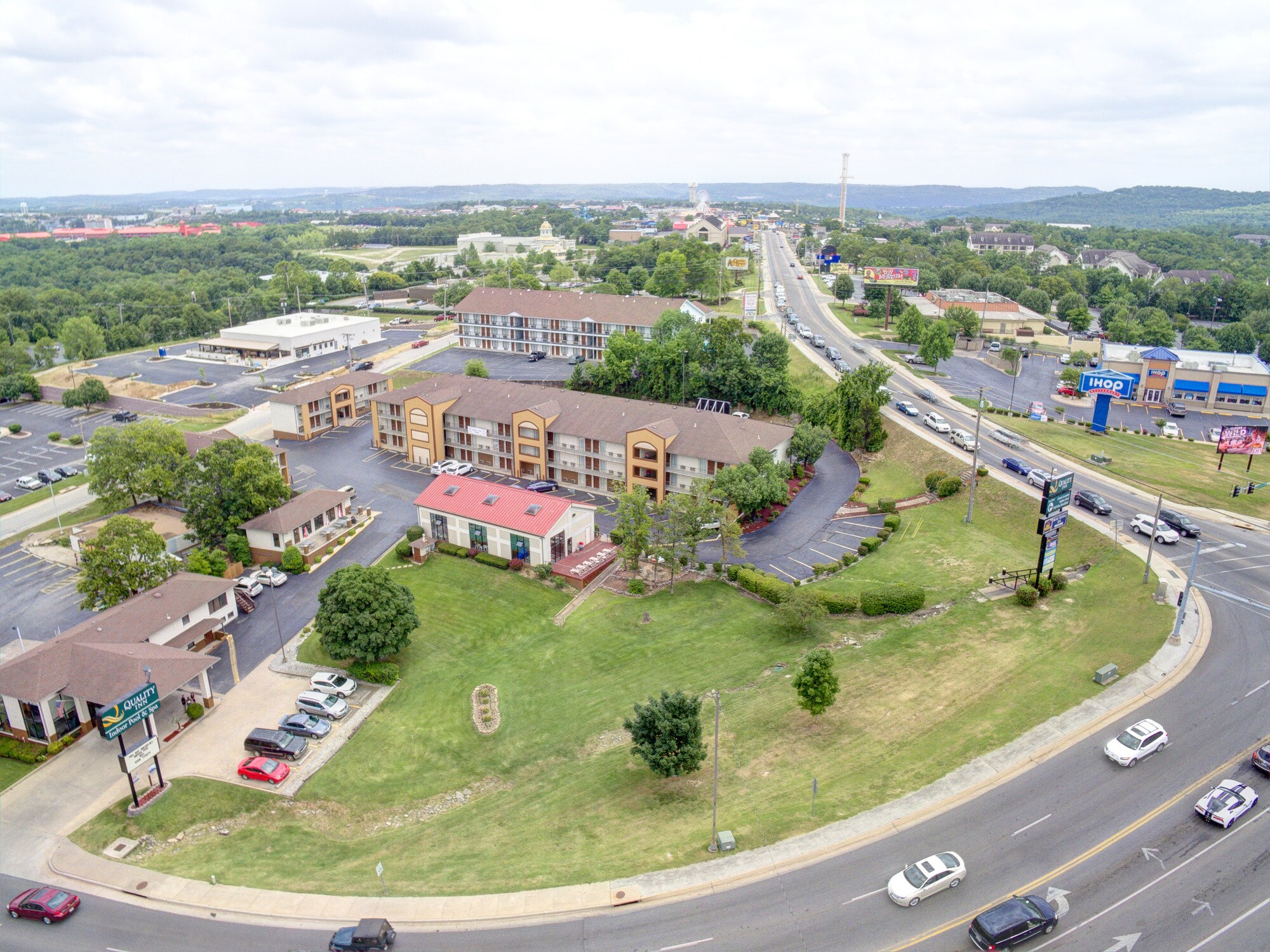 3601 Shepherd of the Hills Expy, Branson, MO for sale Building Photo- Image 1 of 1