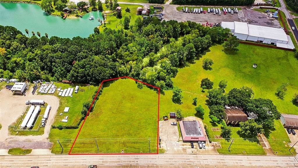 W Highway 6, Alvin, TX 77511