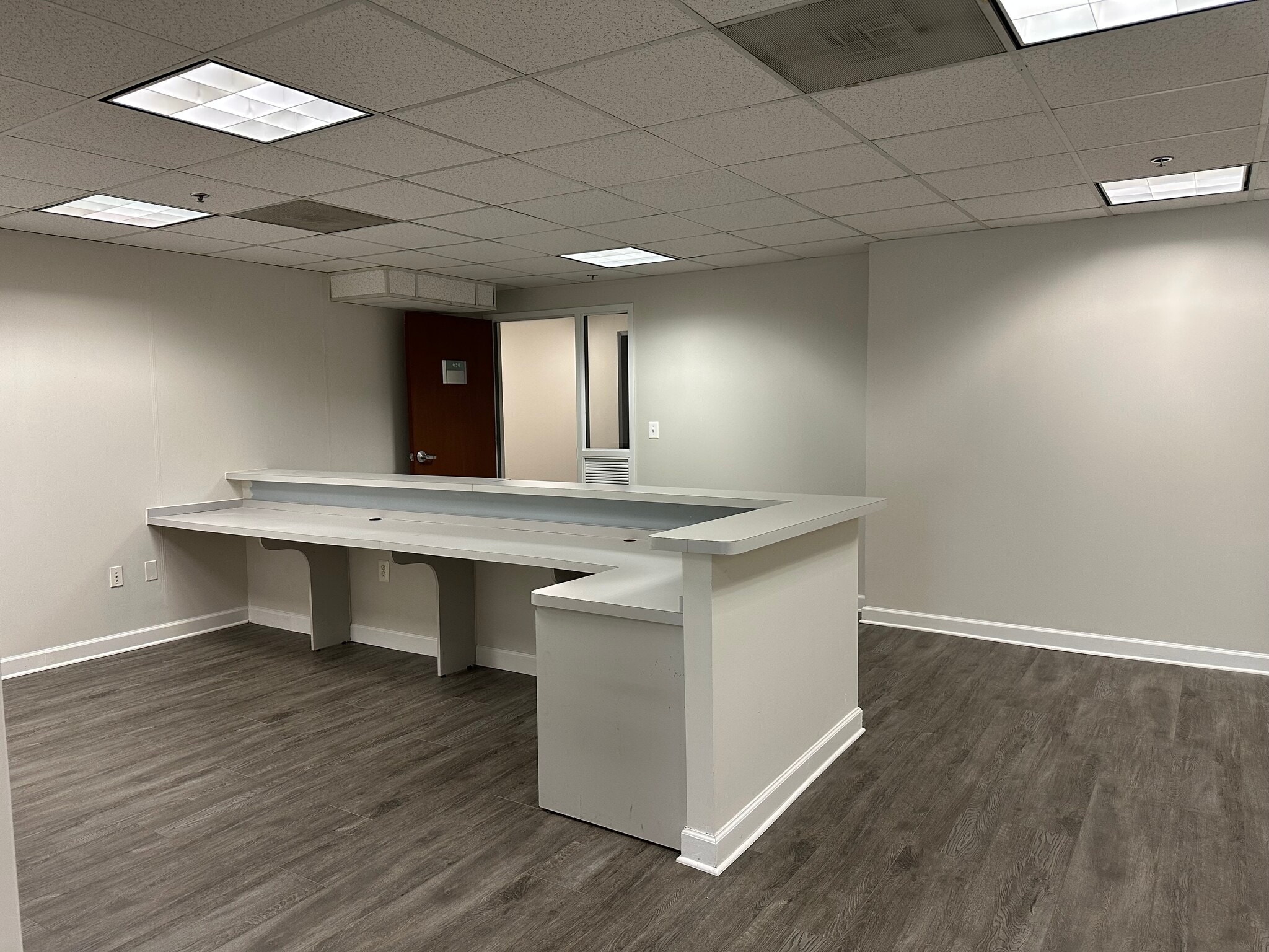 1100 H St NW, Washington, DC for lease Interior Photo- Image 1 of 8