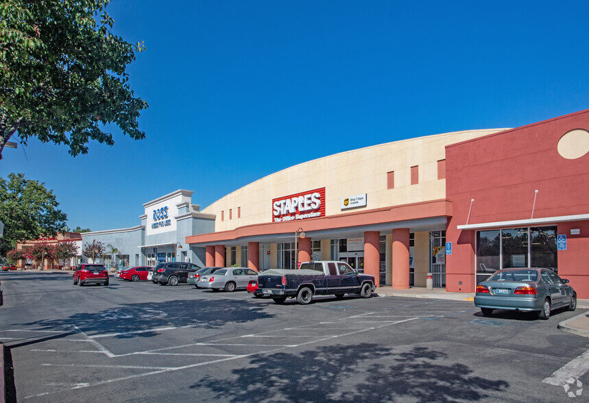 101-125 Bernal Rd, San Jose, CA for lease - Building Photo - Image 3 of 5