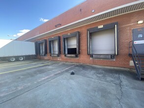 320 Sign Dr NW, Concord, NC for lease Building Photo- Image 2 of 3