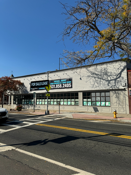 101 Main St, Sayville, NY for sale - Building Photo - Image 1 of 33