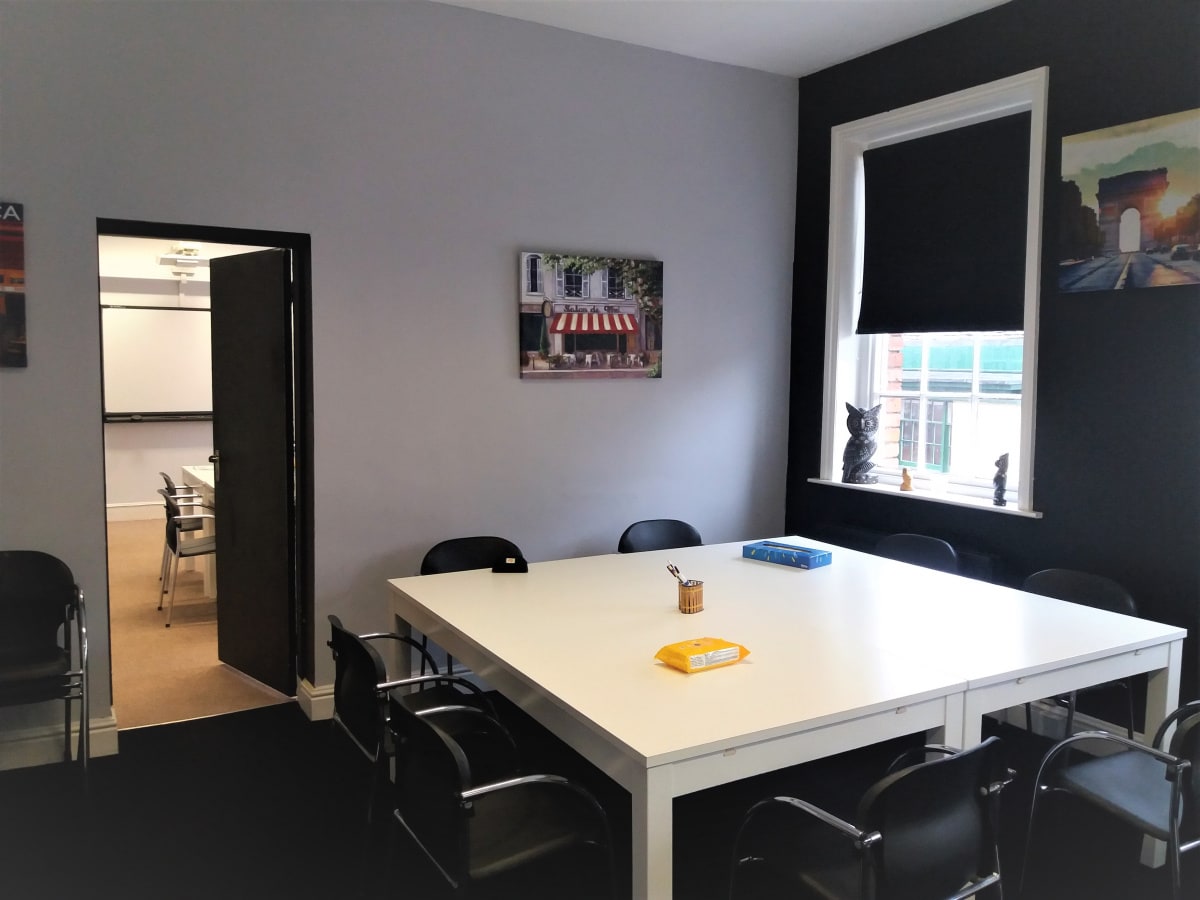 2-3 Wyle Cop, Shrewsbury for lease Interior Photo- Image 1 of 2