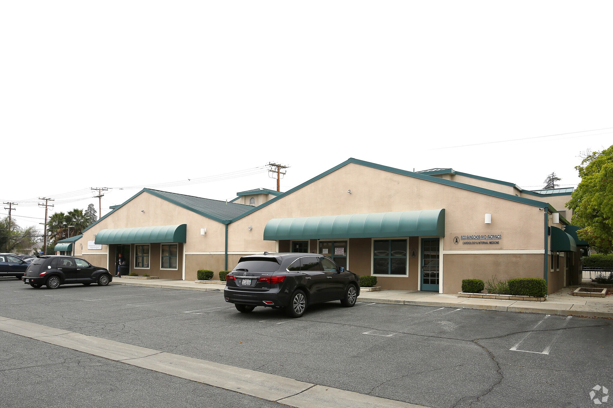 903 E Devonshire Medical/Office Condos Hemet, CA for Sale