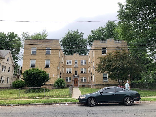 Blue Hills Ave, Hartford, CT for sale - Other - Image 1 of 1