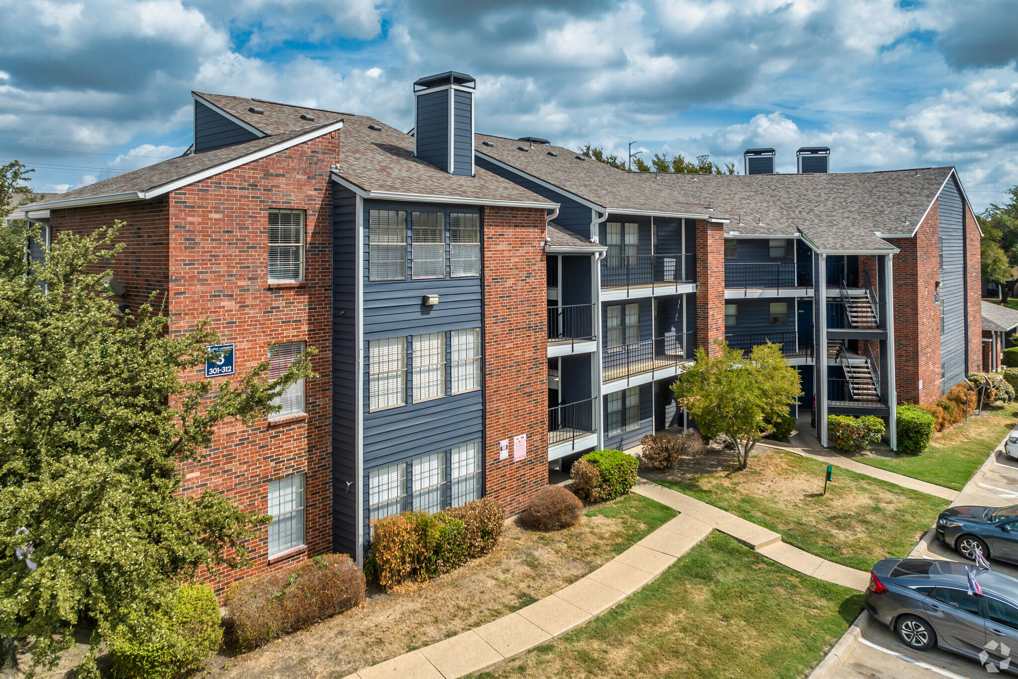 10911 Woodmeadow Pky, Dallas, TX for sale Primary Photo- Image 1 of 1