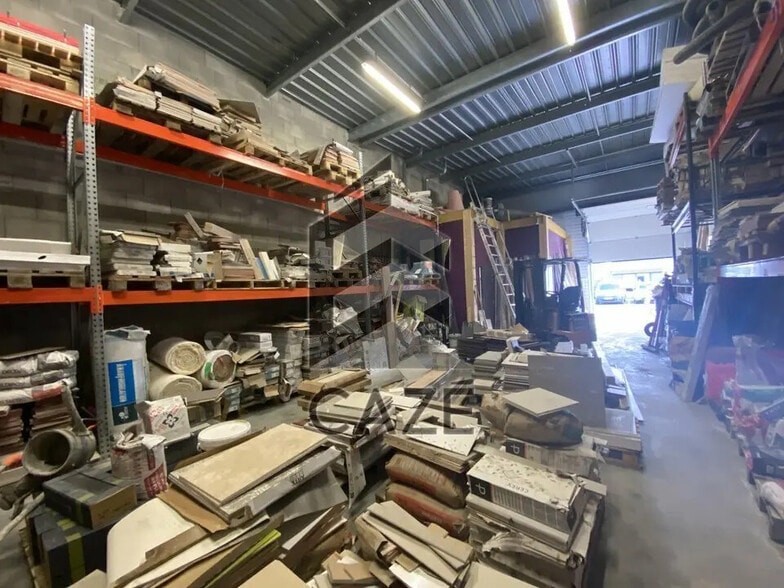 Flex in Tresses for sale - Interior Photo - Image 1 of 4