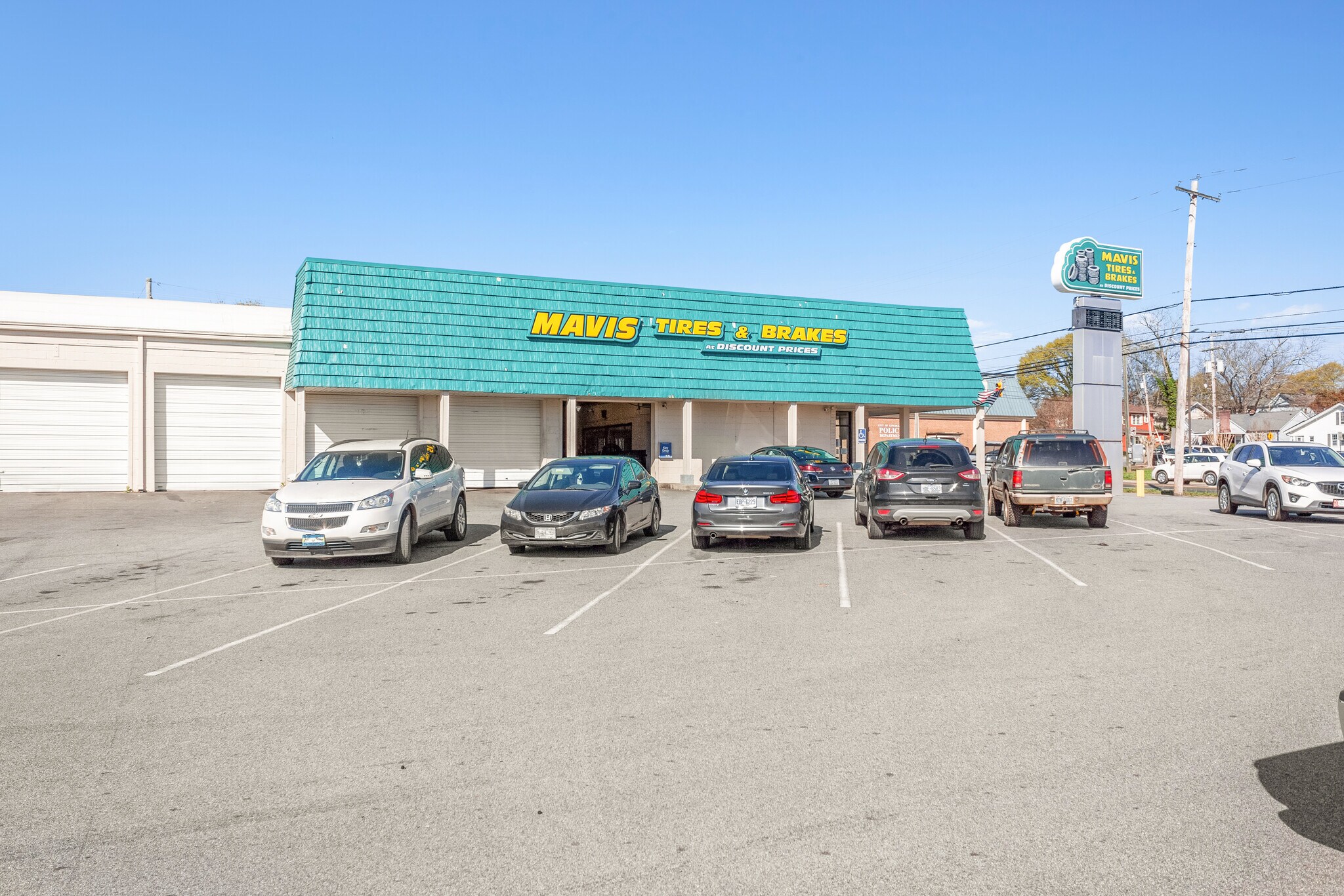 702 E Main St, Lincolnton, NC for sale Building Photo- Image 1 of 1