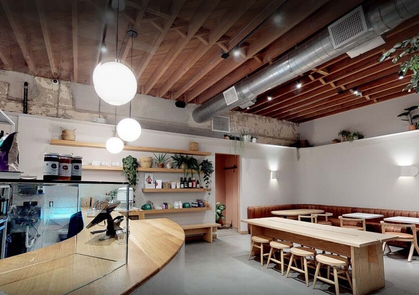 4310-4312 W Jefferson Blvd, Los Angeles, CA for lease - Interior Photo - Image 2 of 13
