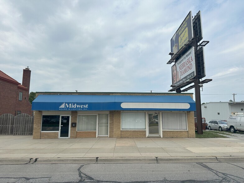 2322-2324 O St, Lincoln, NE for sale - Building Photo - Image 1 of 23