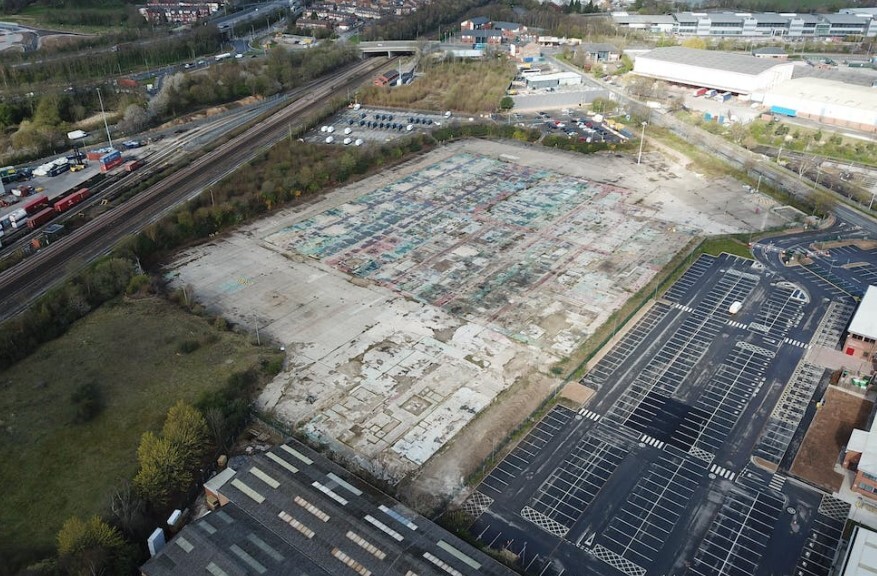 Queen St, Leeds for lease - Building Photo - Image 1 of 3