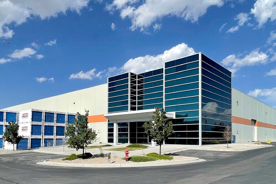 2450-2464 S 6755 W, West Valley City, UT for lease - Building Photo - Image 1 of 2