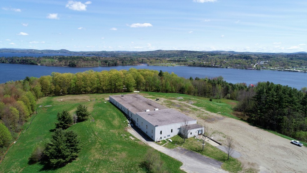 172 Bogner Dr, Newport, VT for sale - Building Photo - Image 1 of 1