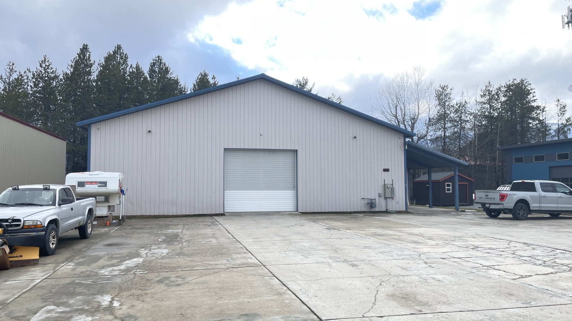 405 Vermeer Dr, Ponderay, ID for sale Building Photo- Image 1 of 1