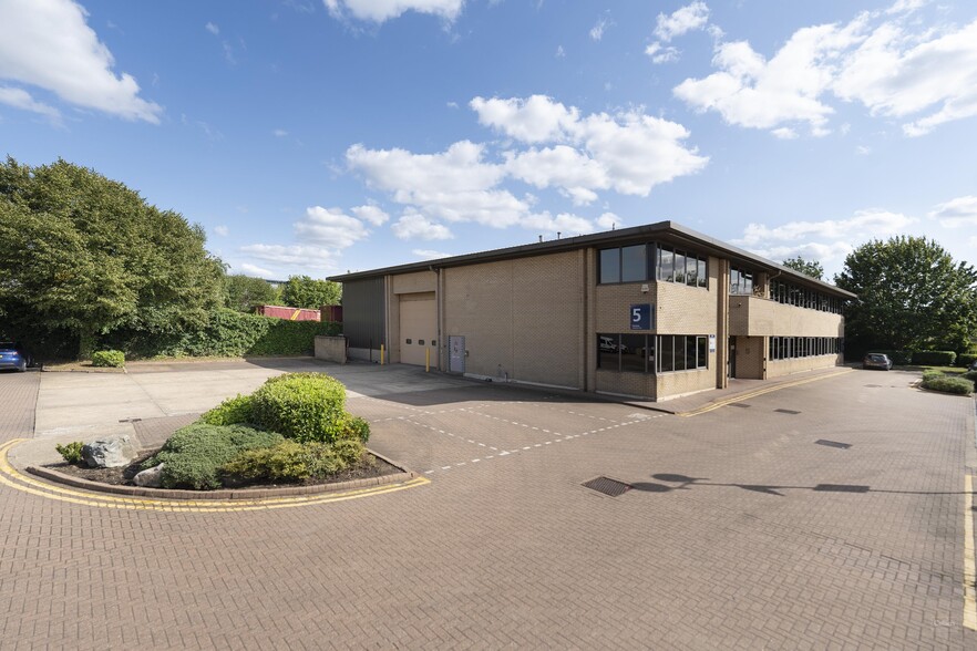 Horton Rd, West Drayton for sale - Building Photo - Image 1 of 1