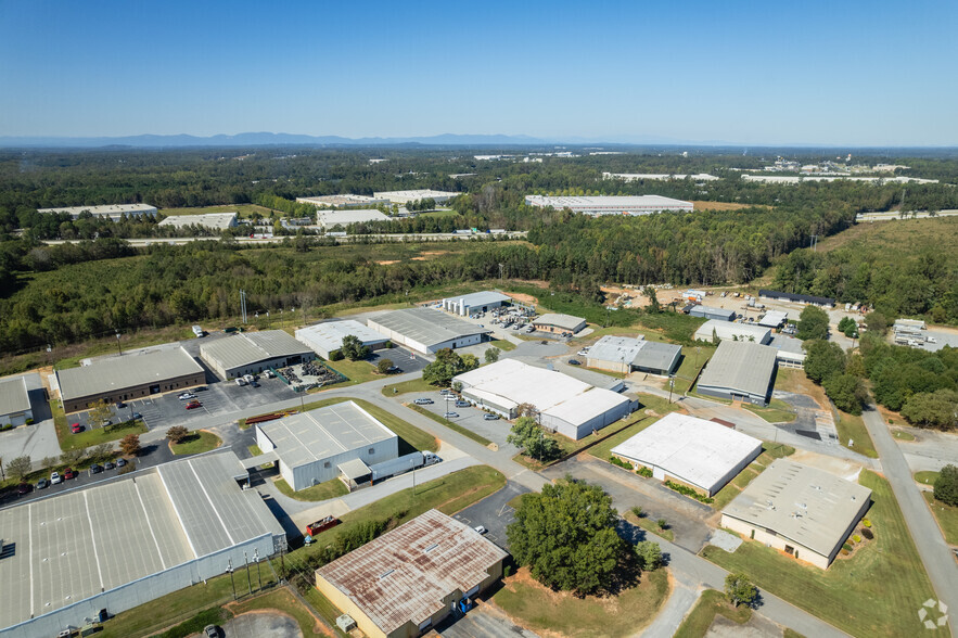 117 Southwest Dr, Spartanburg, SC for sale - Aerial - Image 3 of 11