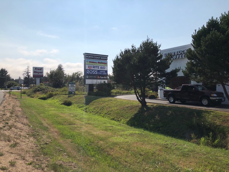 100-150 S Highway 101, Warrenton, OR for lease - Building Photo - Image 1 of 9