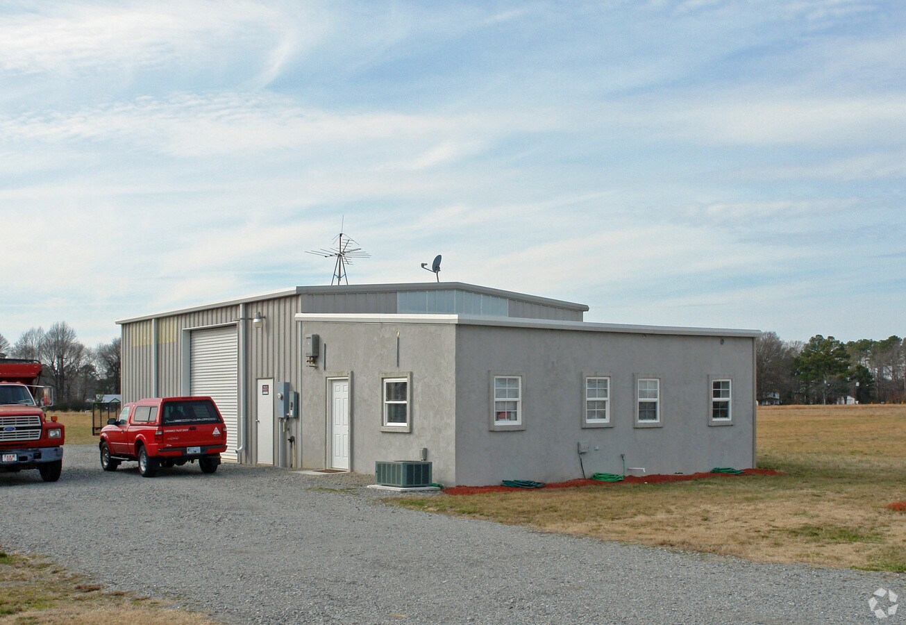 1525 Airport Rd, Suffolk, VA 23434