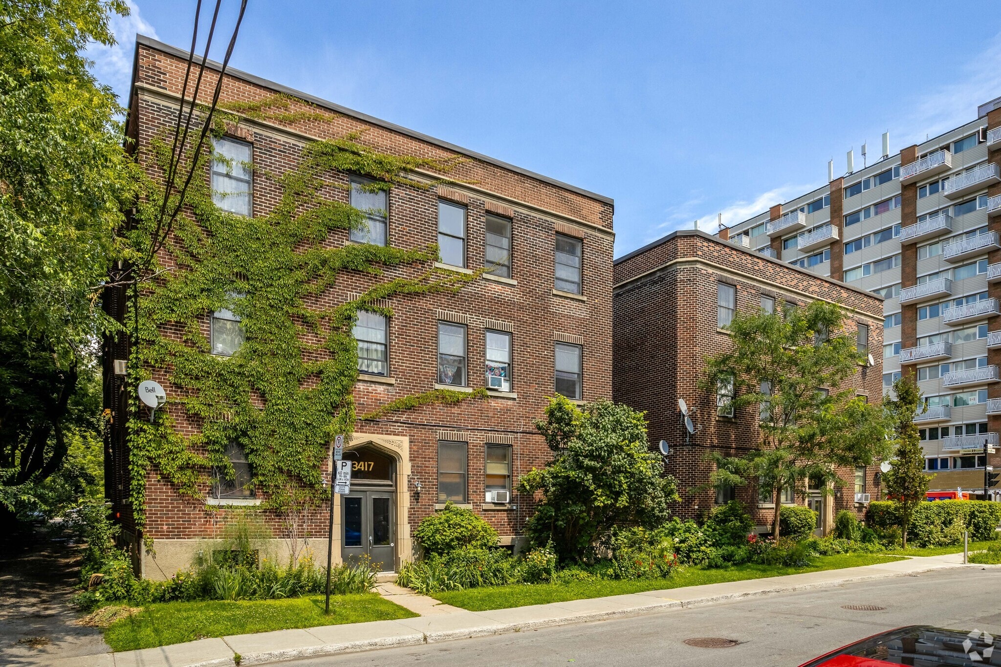 3405-3417 Av Patricia, Montréal, QC for sale Primary Photo- Image 1 of 1