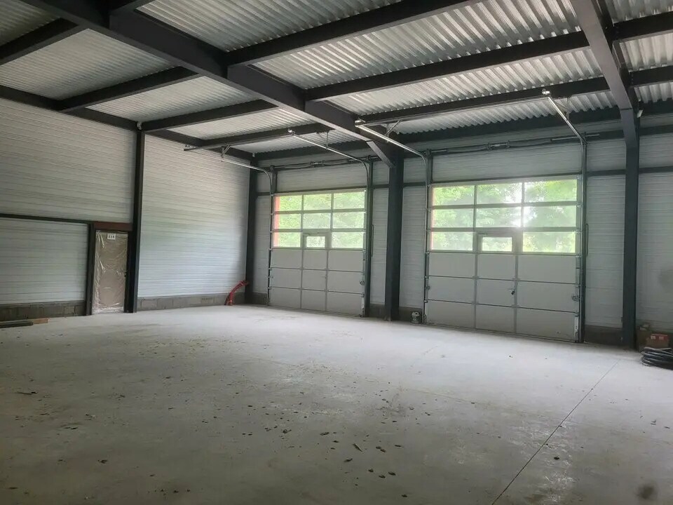 Industrial in Guéreins for sale Interior Photo- Image 1 of 3