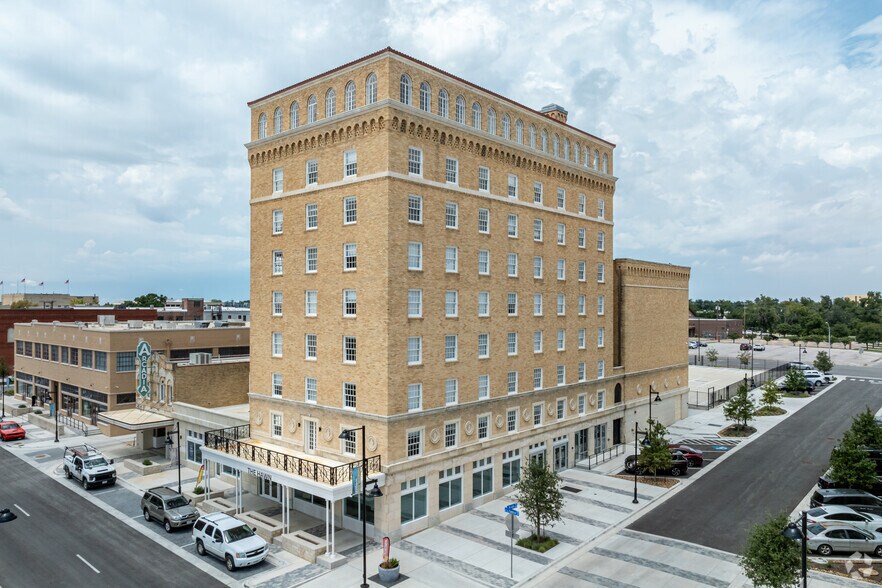 114 E Central Ave, Temple, TX for lease - Primary Photo - Image 1 of 9