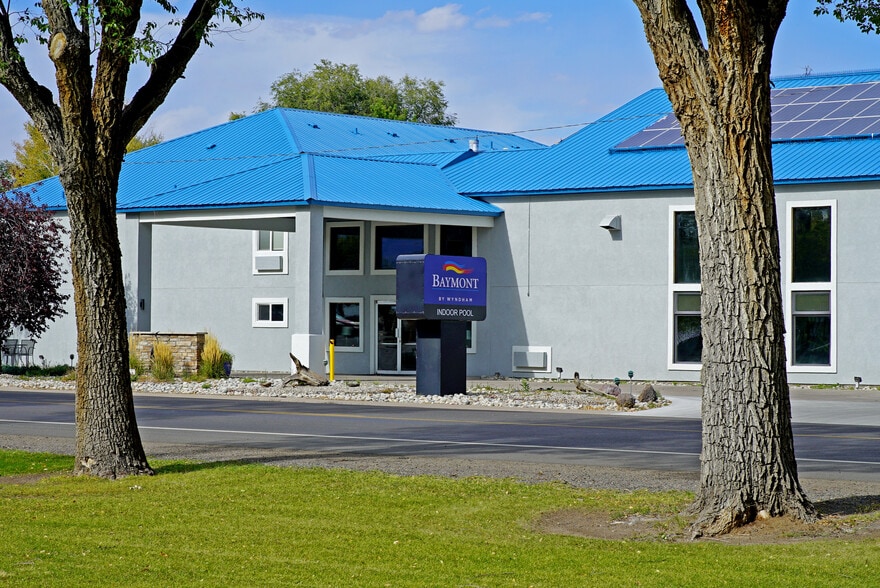 1519 Grande Ave, Monte Vista, CO for sale - Building Photo - Image 2 of 23