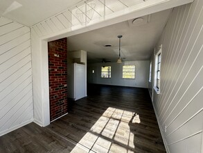 2601 N Interstate 35, Georgetown, TX for lease Building Photo- Image 2 of 8